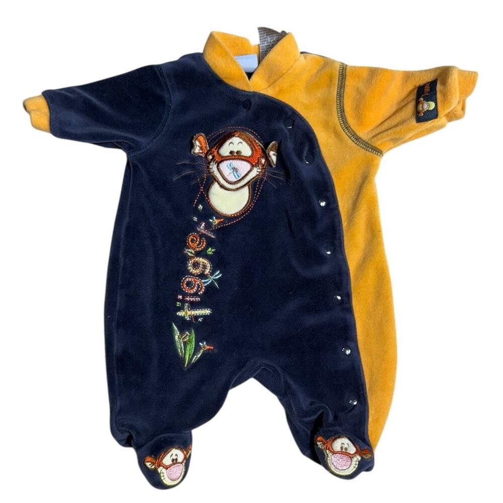 Disney Winnie the‎ Pooh vintage romper Tigger Footie Pajamas Jumper Newborn Rare